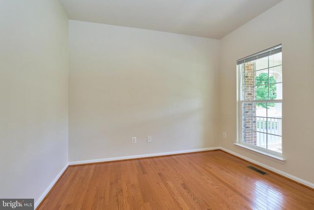 8553 DALTONS GROVE WAY, Bristow, VA 20136