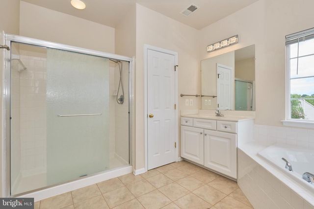 8553 DALTONS GROVE WAY, Bristow, VA 20136