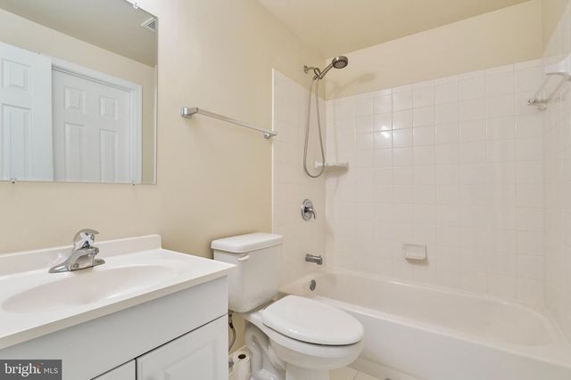 8553 DALTONS GROVE WAY, Bristow, VA 20136