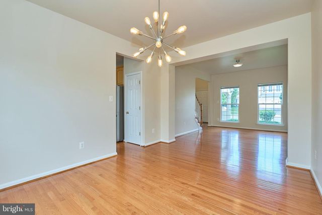 8553 DALTONS GROVE WAY, Bristow, VA 20136