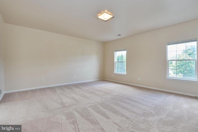 8553 DALTONS GROVE WAY, Bristow, VA 20136