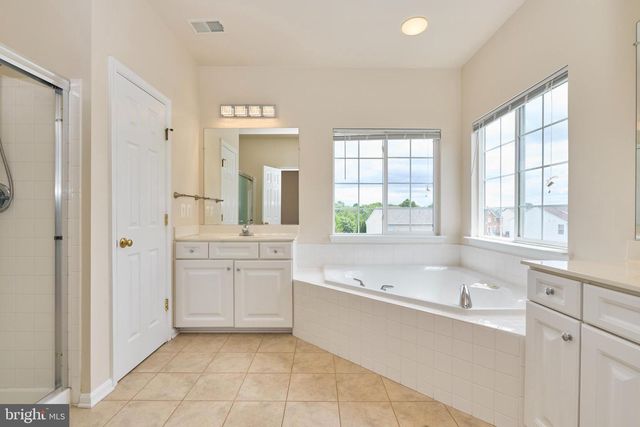 8553 DALTONS GROVE WAY, Bristow, VA 20136