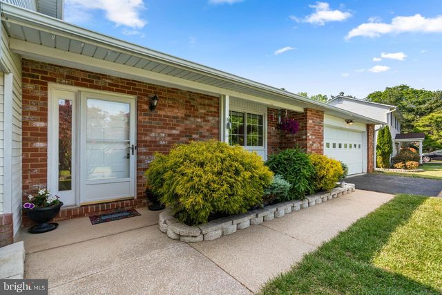 10022 WATERFORD DR, Ellicott City, MD 21042