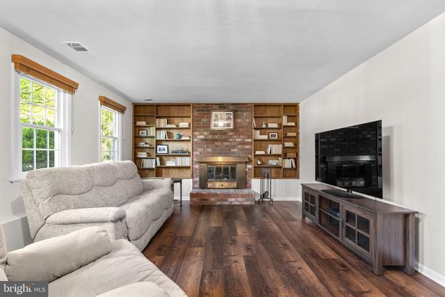 10022 WATERFORD DR, Ellicott City, MD 21042
