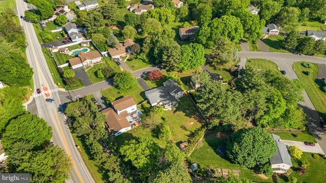 10022 WATERFORD DR, Ellicott City, MD 21042