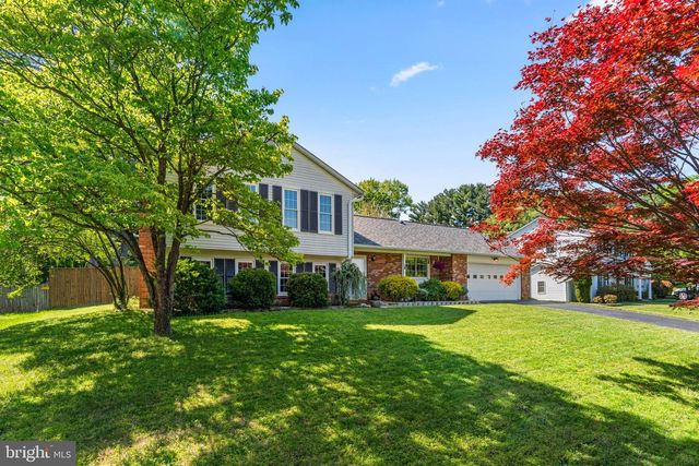 10022 WATERFORD DR, Ellicott City, MD 21042