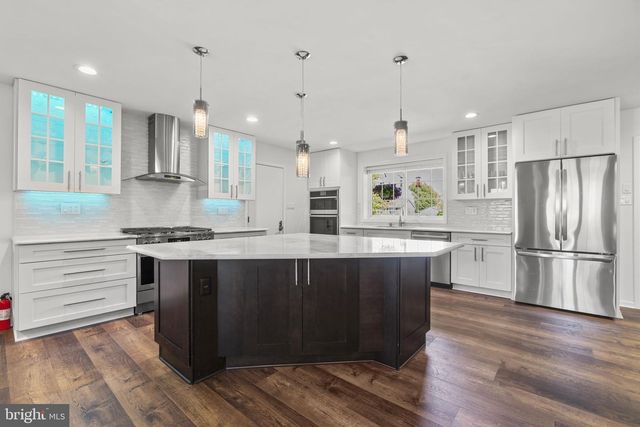 10022 WATERFORD DR, Ellicott City, MD 21042