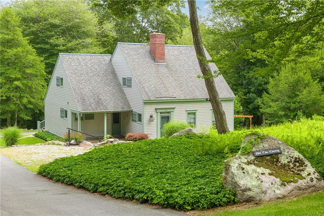 184 Field Stone Lane, Tiverton, RI 02878