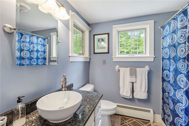 184 Field Stone Lane, Tiverton, RI 02878