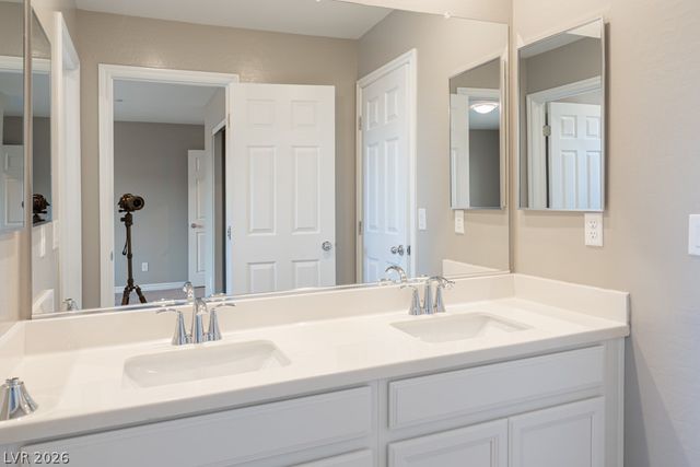 896 Bluebell Brook Street, Henderson, NV 89052