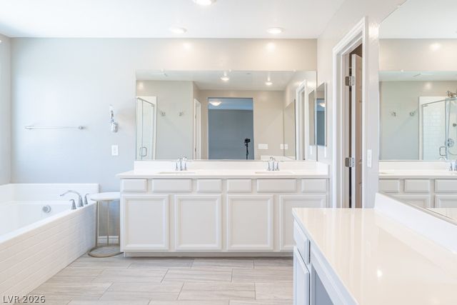 896 Bluebell Brook Street, Henderson, NV 89052