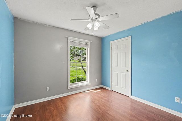 244 Sycamore Dr, Taylorsville, KY 40071