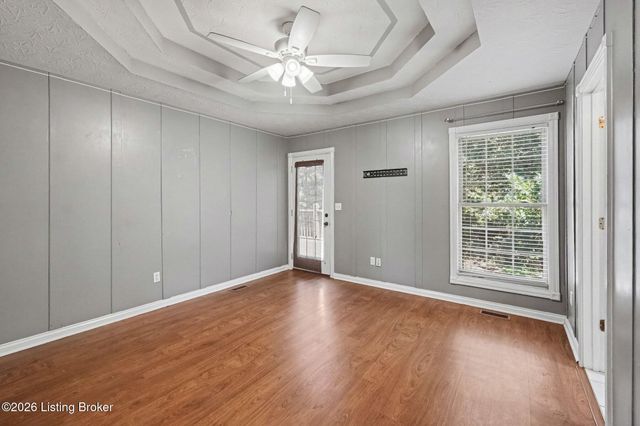 244 Sycamore Dr, Taylorsville, KY 40071