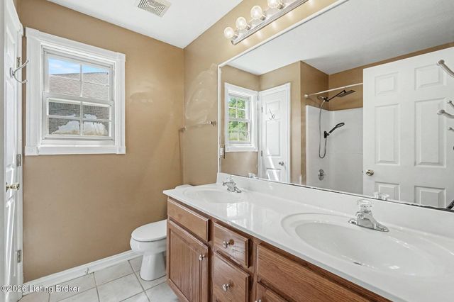 244 Sycamore Dr, Taylorsville, KY 40071