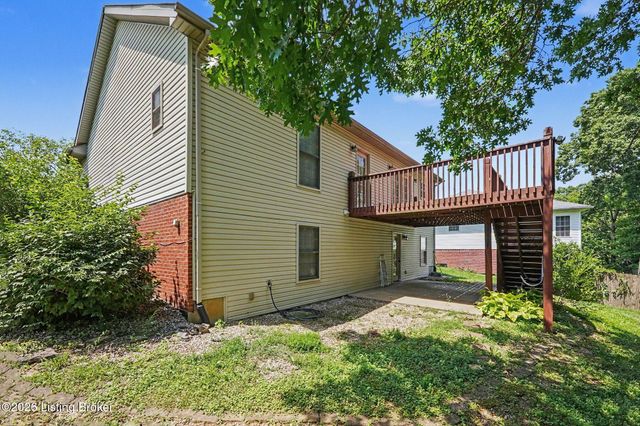 244 Sycamore Dr, Taylorsville, KY 40071