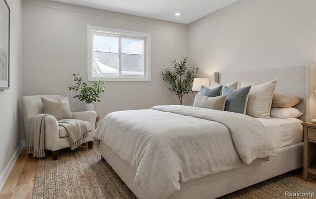 28409 Rockwood Street, Saint Clair Shores, MI 48081