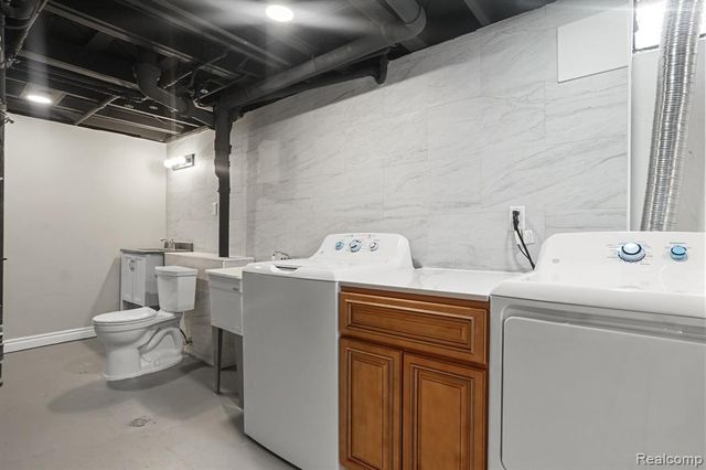 28409 Rockwood Street, Saint Clair Shores, MI 48081