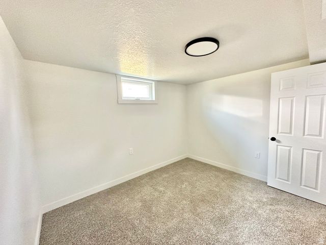 358 W 4575 S, Washington Terrace, UT 84405
