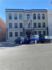 325 Elm Avenue 106, Long Beach, CA 90802