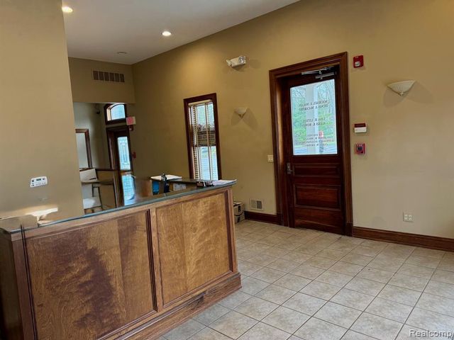 4000 S Oak Street, Metamora, MI 48455