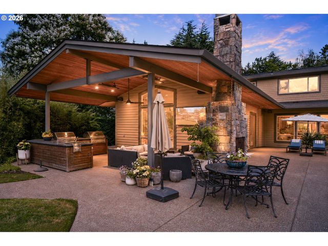 11657 Sw 19TH Ave, Portland, OR 97219