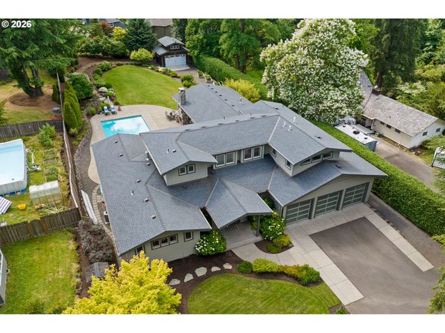 11657 Sw 19TH Ave, Portland, OR 97219