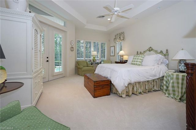 710 Shadow Lake LN, Naples, FL 34108