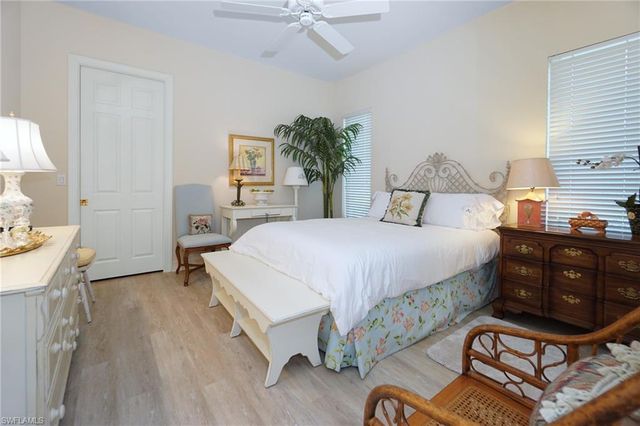 710 Shadow Lake LN, Naples, FL 34108