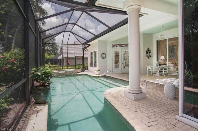 710 Shadow Lake LN, Naples, FL 34108