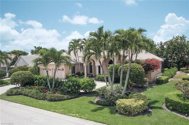 710 Shadow Lake LN, Naples, FL 34108