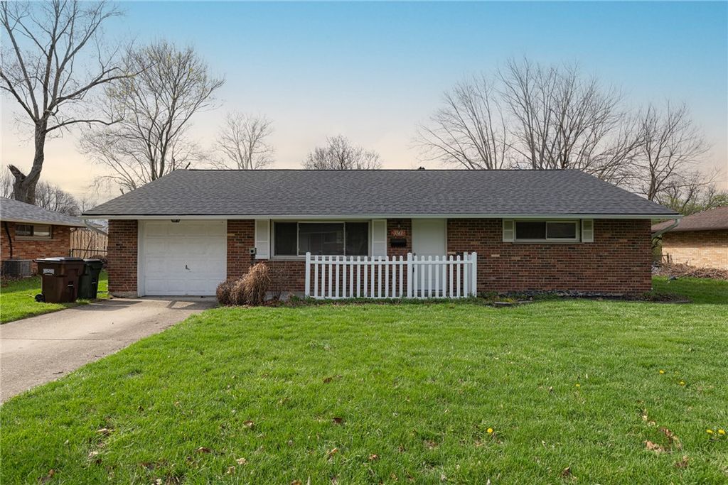 3743 Cordell Drive, Kettering, OH 45439