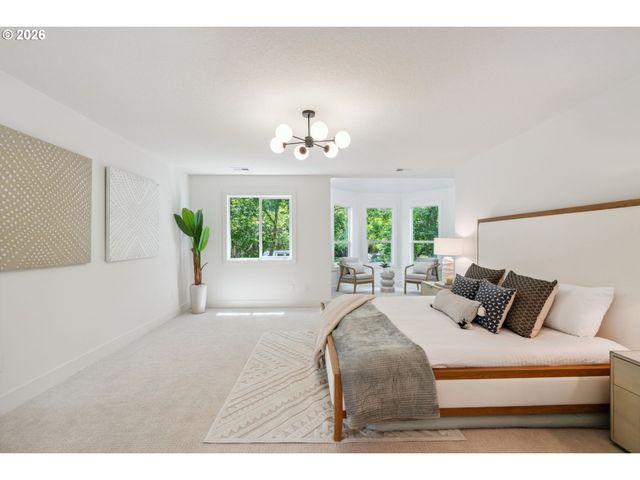 16428 Ne SAN RAFAEL Dr, Portland, OR 97230