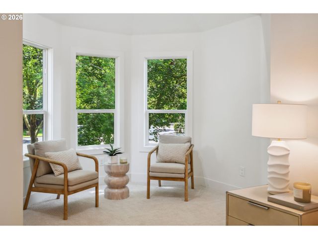 16428 Ne SAN RAFAEL Dr, Portland, OR 97230