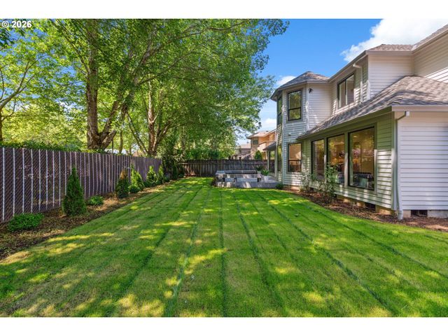 16428 Ne SAN RAFAEL Dr, Portland, OR 97230