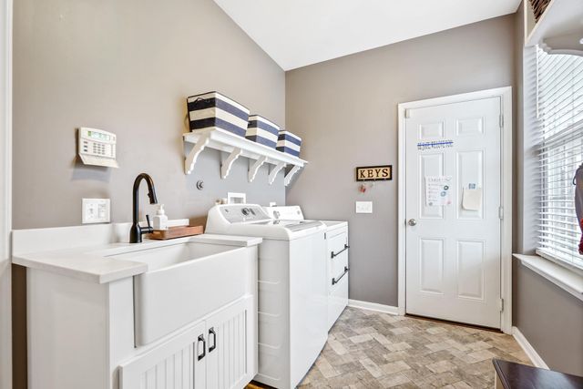 20907 MOUNT AETNA RD, Hagerstown, MD 21742