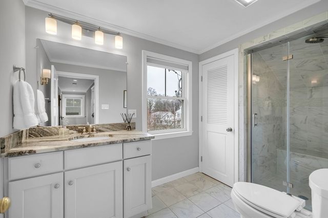 41 Commonwealth Ave, Haverhill, MA 01830