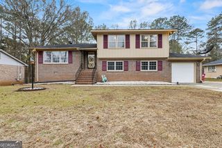 2037 Greentree Parkway, Macon, GA 31220