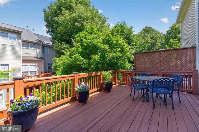 6646 PATENT PARISH LN, Alexandria, VA 22315