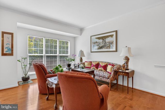 6646 PATENT PARISH LN, Alexandria, VA 22315