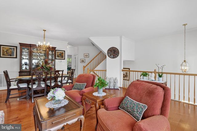 6646 PATENT PARISH LN, Alexandria, VA 22315
