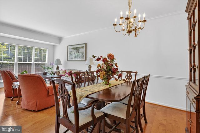 6646 PATENT PARISH LN, Alexandria, VA 22315