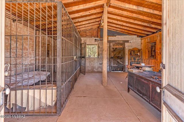 331 W Rockspring Lane, Benson, AZ 85602