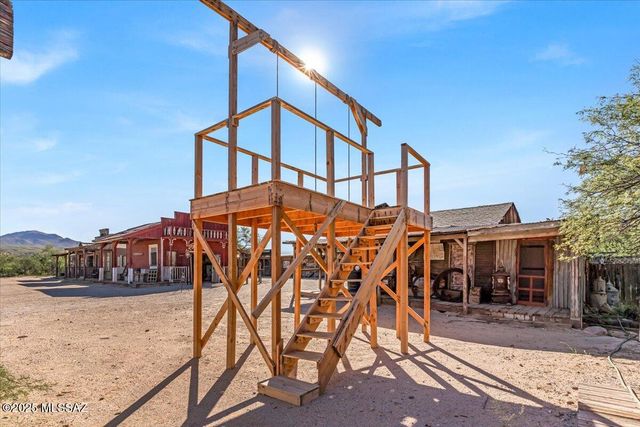 331 W Rockspring Lane, Benson, AZ 85602