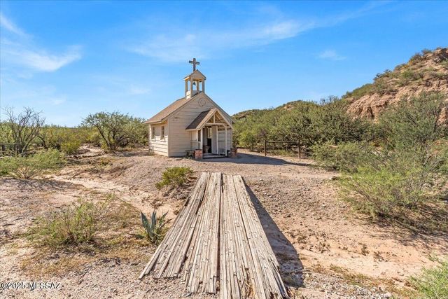 331 W Rockspring Lane, Benson, AZ 85602