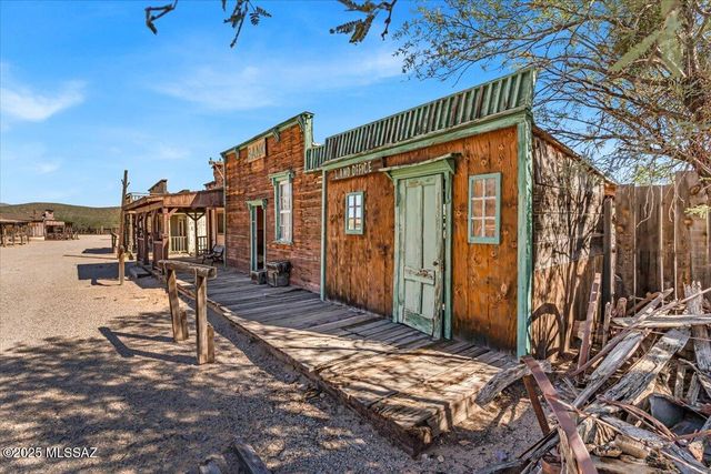 331 W Rockspring Lane, Benson, AZ 85602