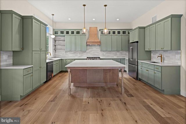 159 BYRAM LN, Stockton, NJ 08559