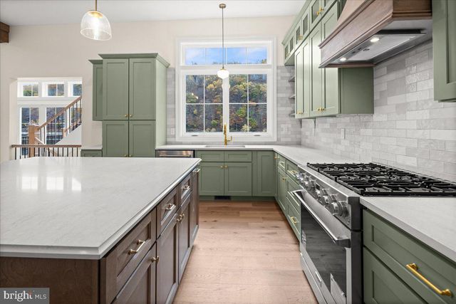 159 BYRAM LN, Stockton, NJ 08559