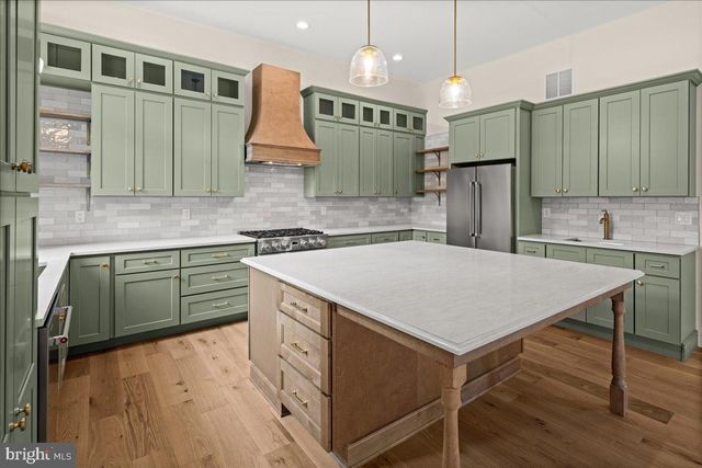 159 BYRAM LN, Stockton, NJ 08559