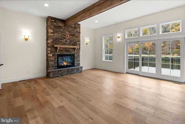 159 BYRAM LN, Stockton, NJ 08559