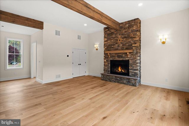 159 BYRAM LN, Stockton, NJ 08559